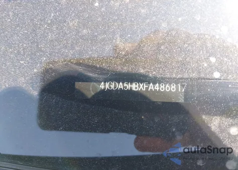 2015 Mercedes-Benz Ml 350 4Matic z USA, uszkodzony, nr VIN 4JGDA5HBXFA486817